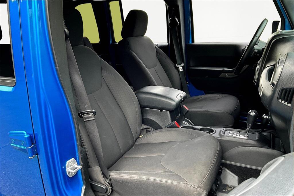 used 2015 Jeep Wrangler Unlimited car, priced at $17,975