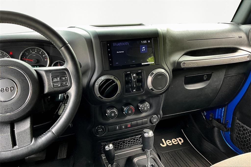 used 2015 Jeep Wrangler Unlimited car, priced at $17,975