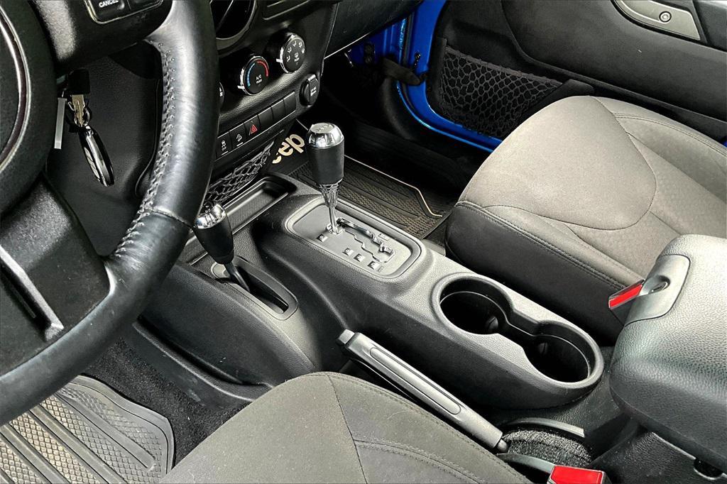 used 2015 Jeep Wrangler Unlimited car, priced at $17,975