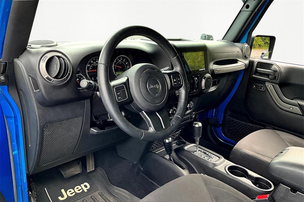 used 2015 Jeep Wrangler Unlimited car, priced at $17,975