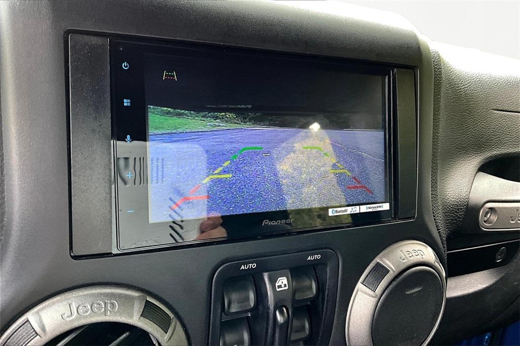 used 2015 Jeep Wrangler Unlimited car, priced at $17,975