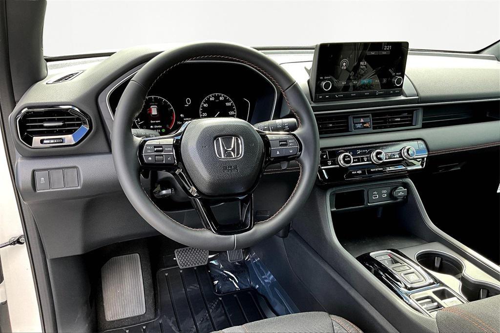 new 2025 Honda Pilot car, priced at $44,250