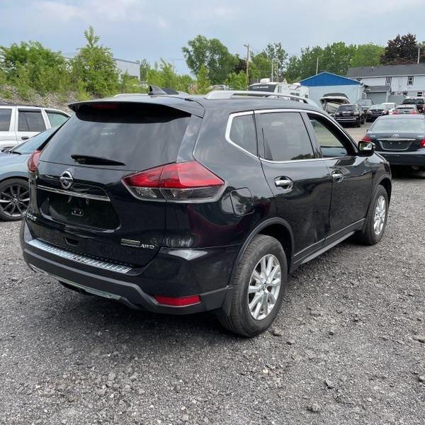 used 2019 Nissan Rogue car, priced at $17,219