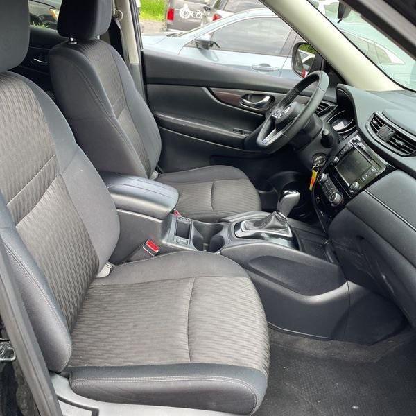 used 2019 Nissan Rogue car, priced at $17,219