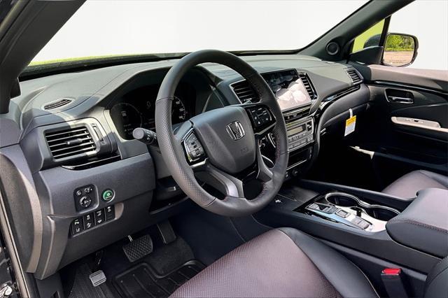 new 2025 Honda Ridgeline car, priced at $48,200