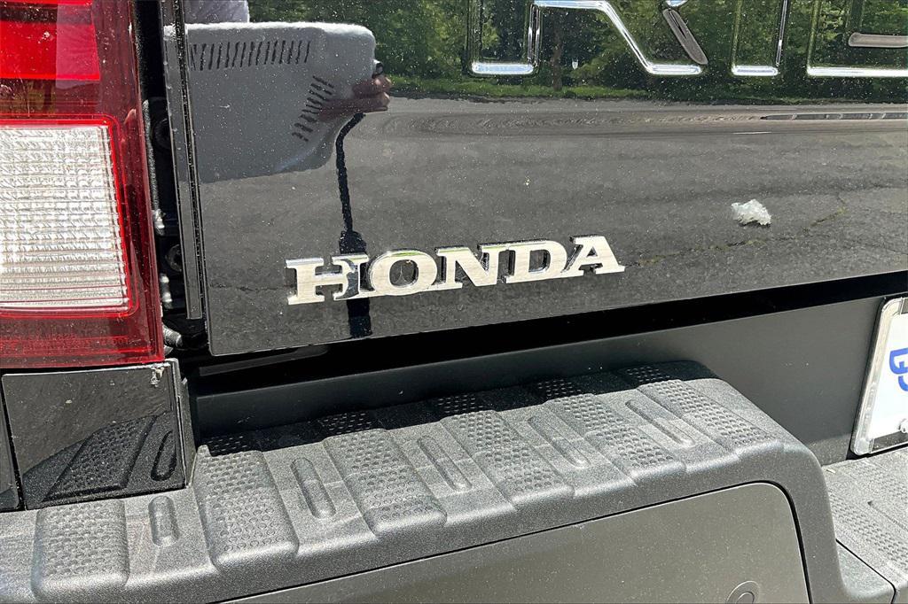 new 2025 Honda Ridgeline car, priced at $48,200