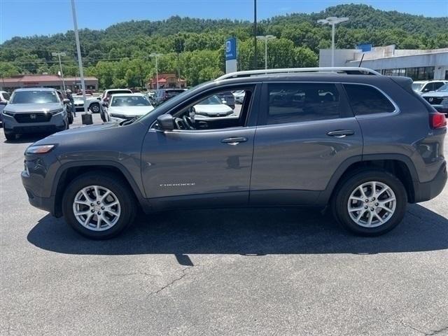 used 2017 Jeep Cherokee car, priced at $14,592