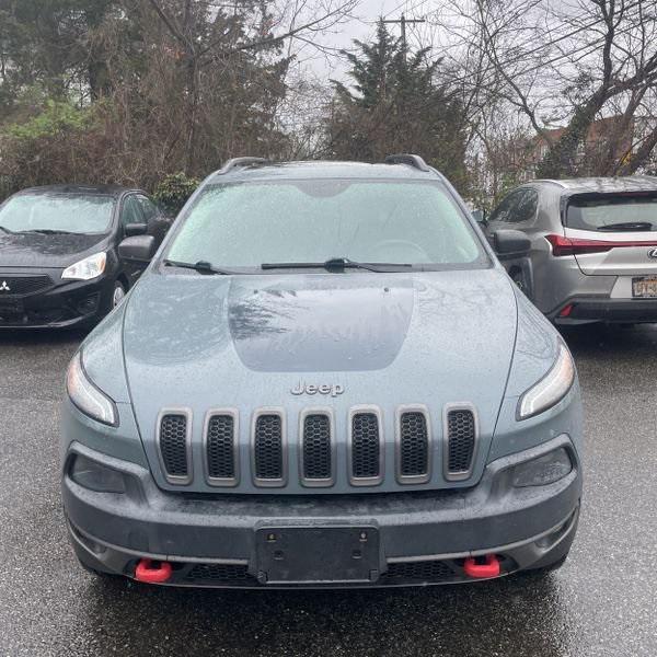 used 2014 Jeep Cherokee car, priced at $14,216
