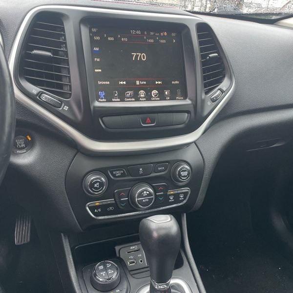 used 2014 Jeep Cherokee car, priced at $14,216