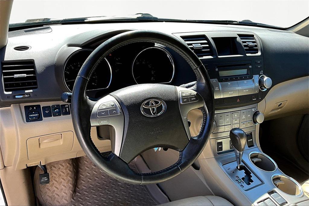 used 2010 Toyota Highlander car, priced at $9,836