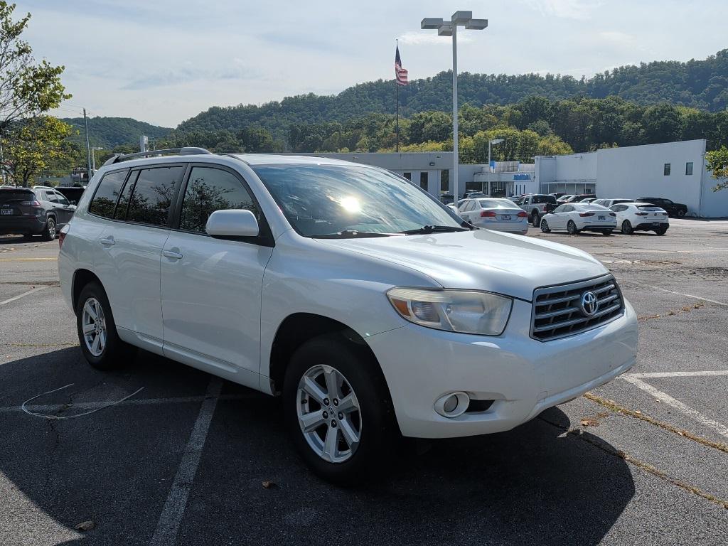 used 2010 Toyota Highlander car, priced at $9,836