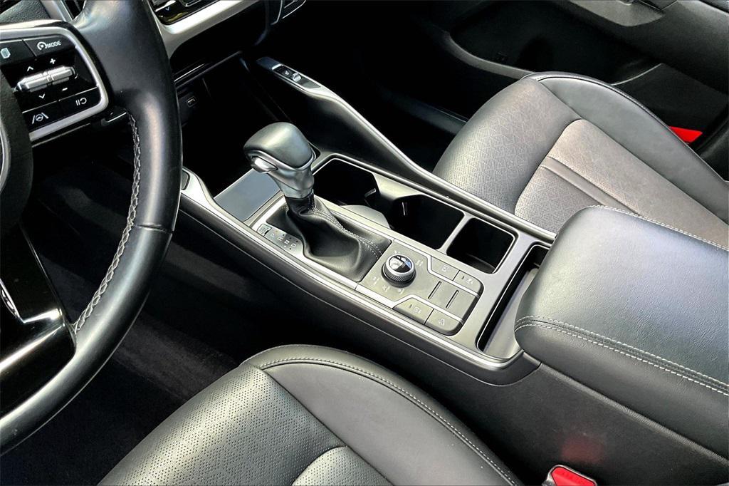 used 2021 Kia Sorento car, priced at $29,451