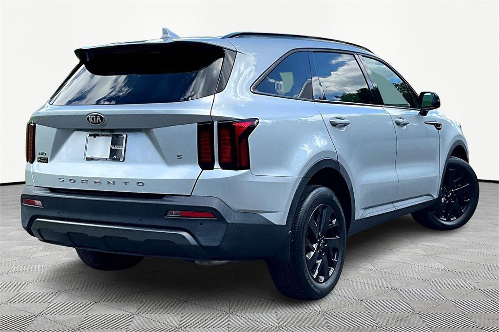 used 2021 Kia Sorento car, priced at $29,451