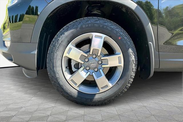 new 2025 Honda Ridgeline car, priced at $44,430