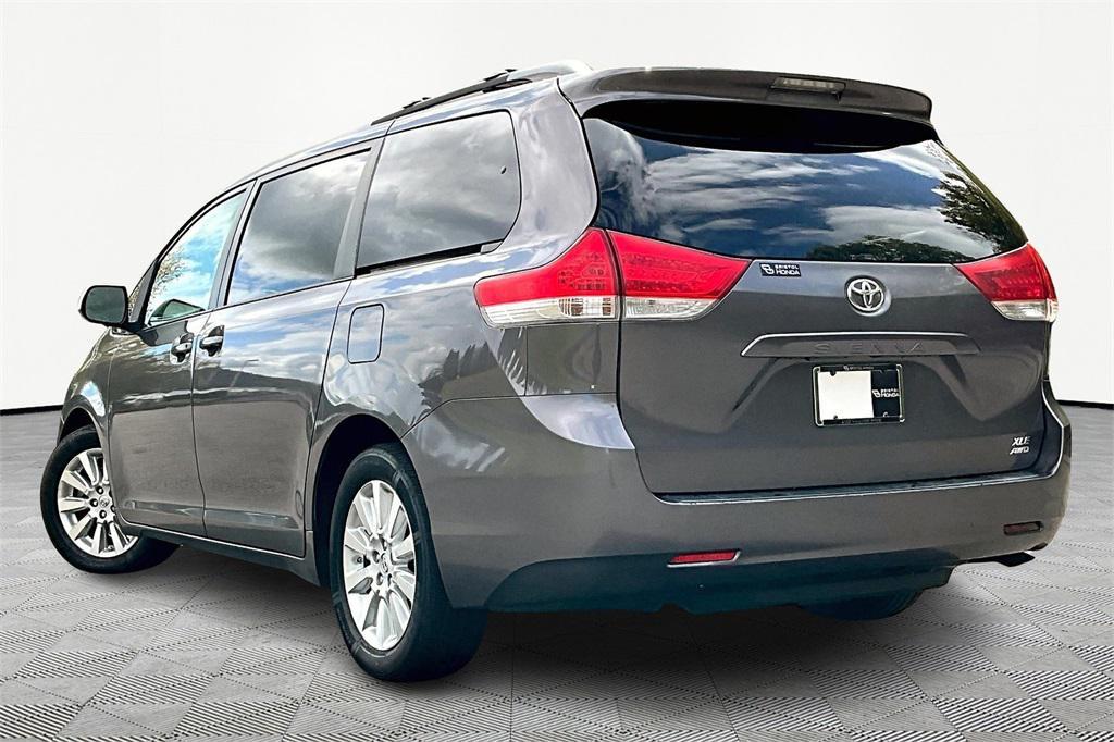 used 2014 Toyota Sienna car, priced at $10,644