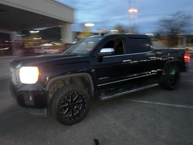 used 2014 GMC Sierra 1500 car, priced at $20,881