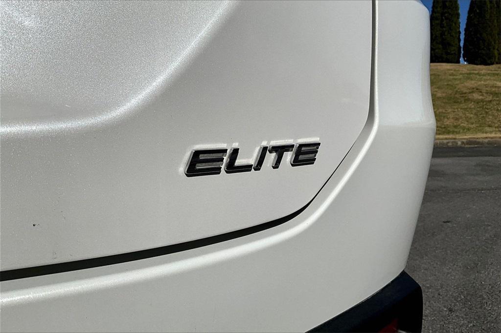 used 2023 Honda Pilot car, priced at $46,972