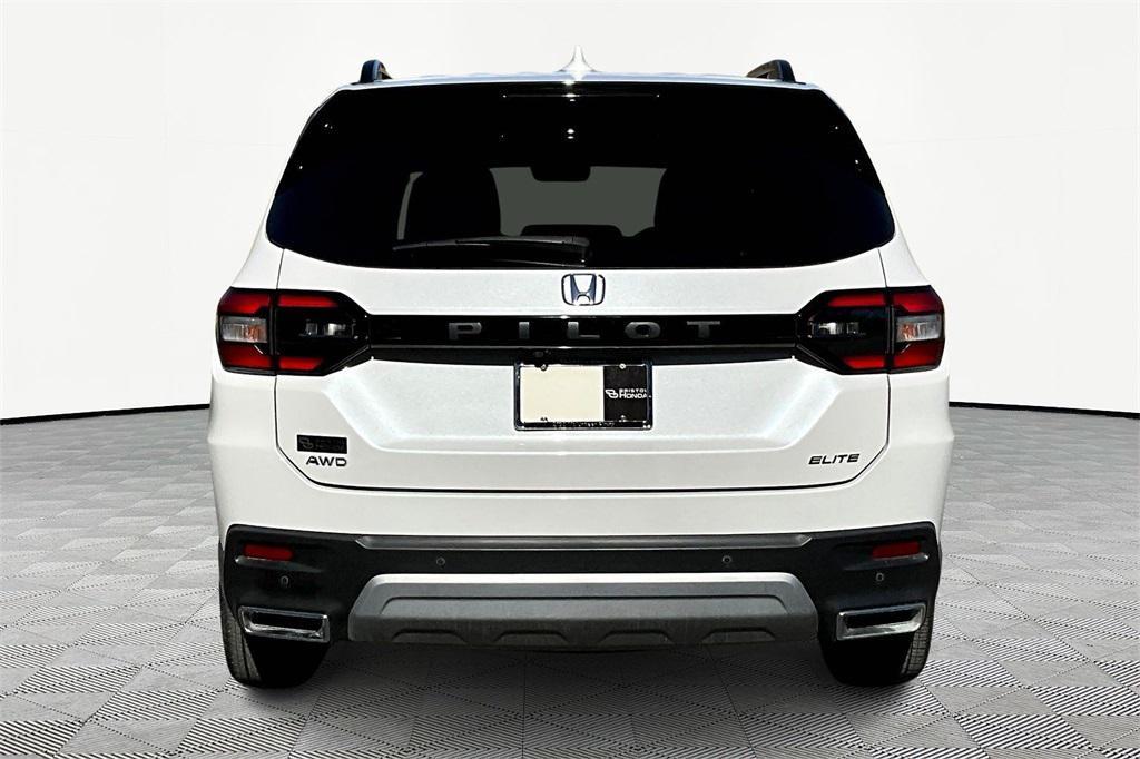 used 2023 Honda Pilot car, priced at $46,972