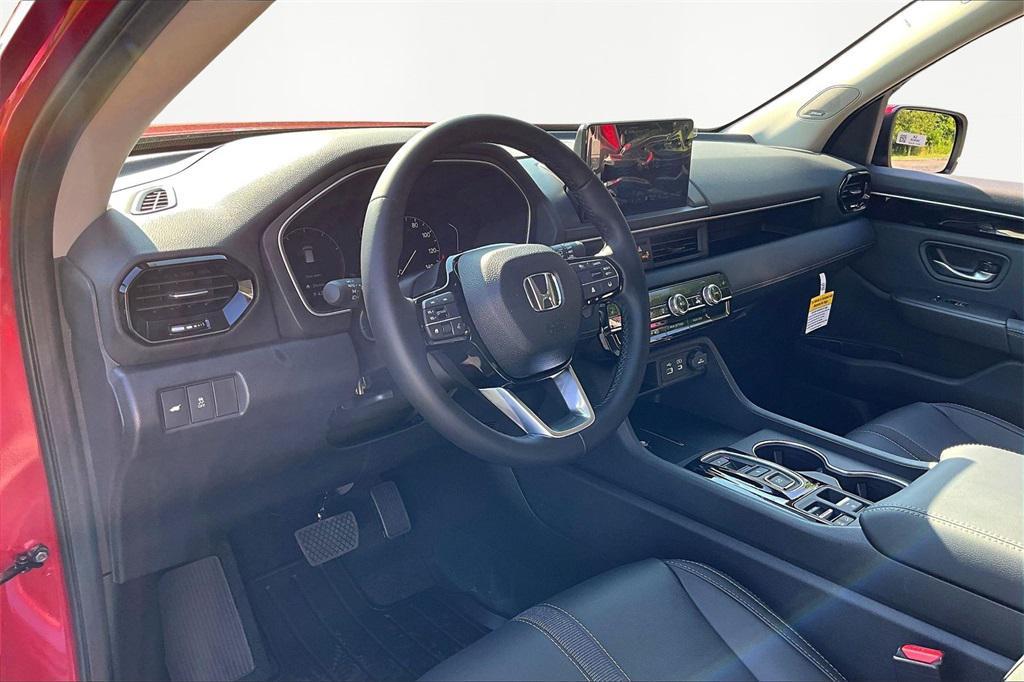 new 2025 Honda Pilot car, priced at $51,550