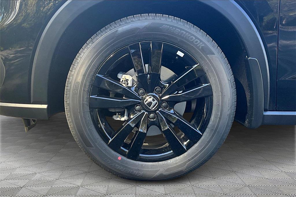 new 2026 Honda HR-V car, priced at $30,950