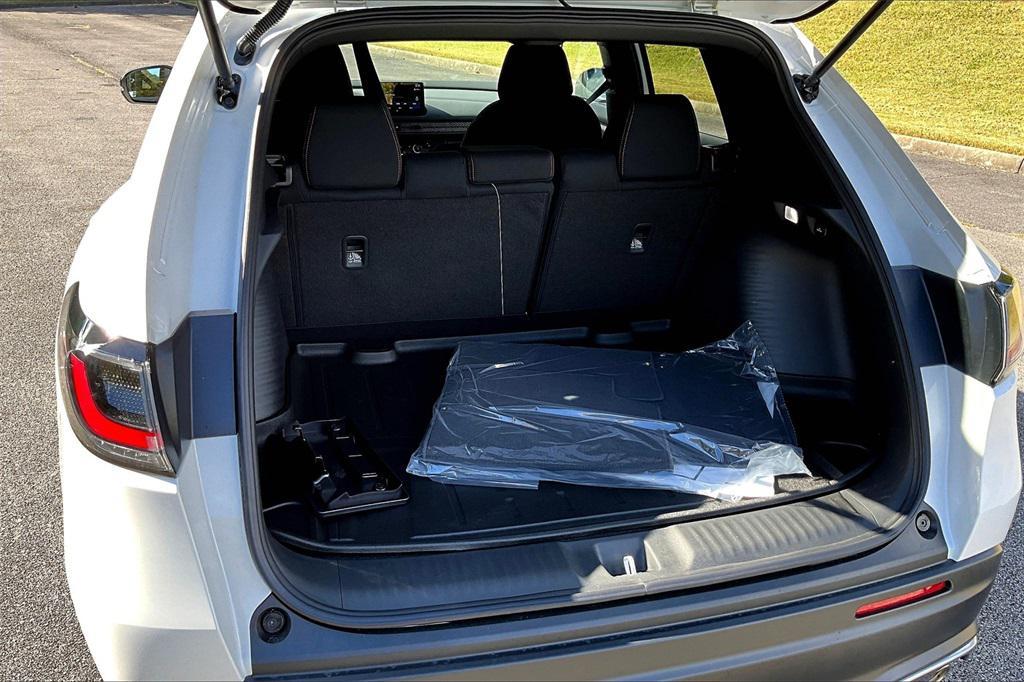 new 2026 Honda HR-V car, priced at $31,405