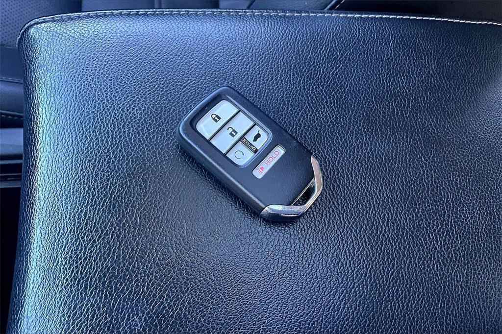 used 2017 Honda CR-V car, priced at $17,968