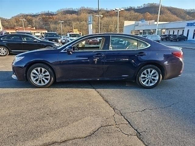 used 2015 Lexus ES 300h car, priced at $16,890