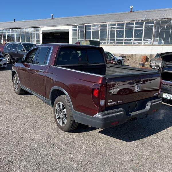 used 2019 Honda Ridgeline car, priced at $27,953