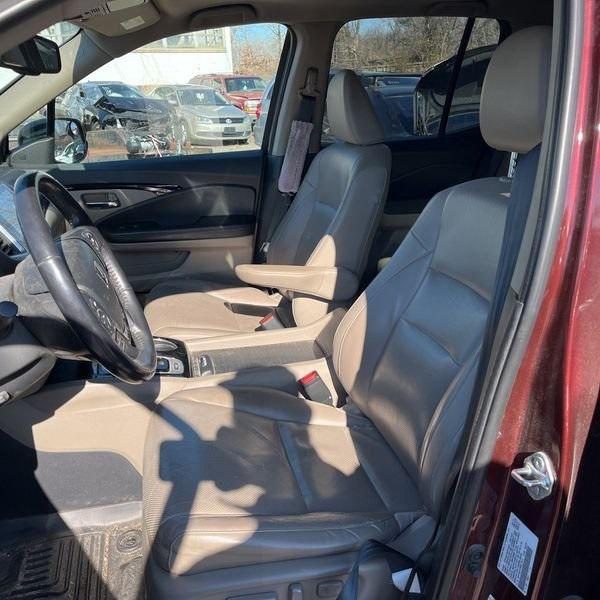 used 2019 Honda Ridgeline car, priced at $27,953