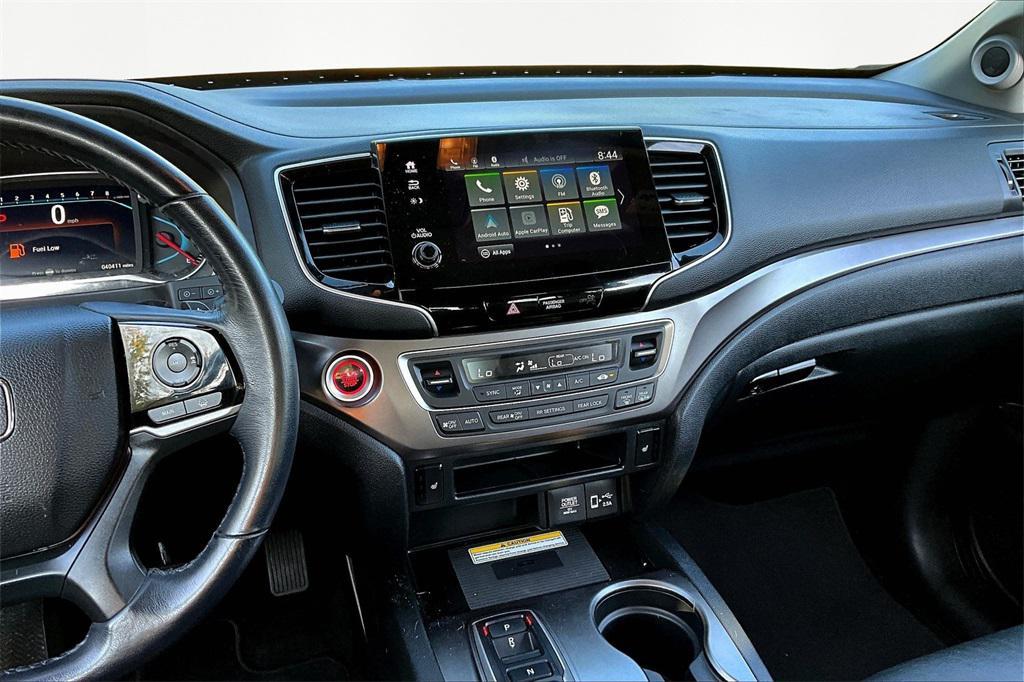 used 2022 Honda Pilot car, priced at $35,236