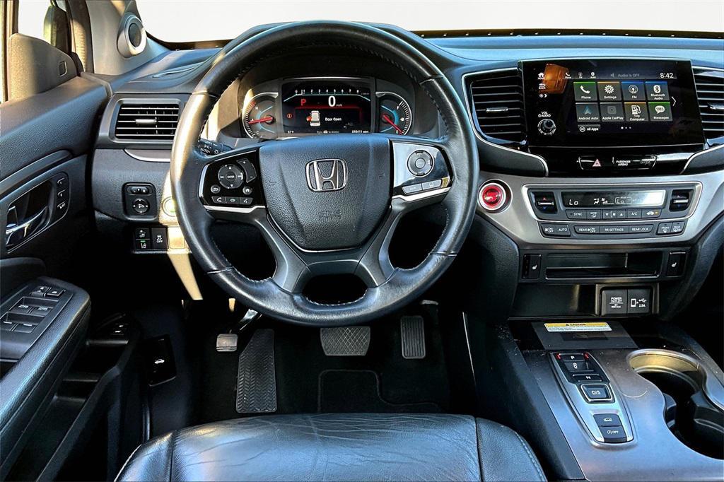used 2022 Honda Pilot car, priced at $35,236