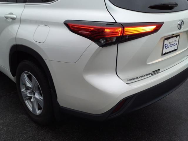 used 2021 Toyota Highlander car, priced at $29,416