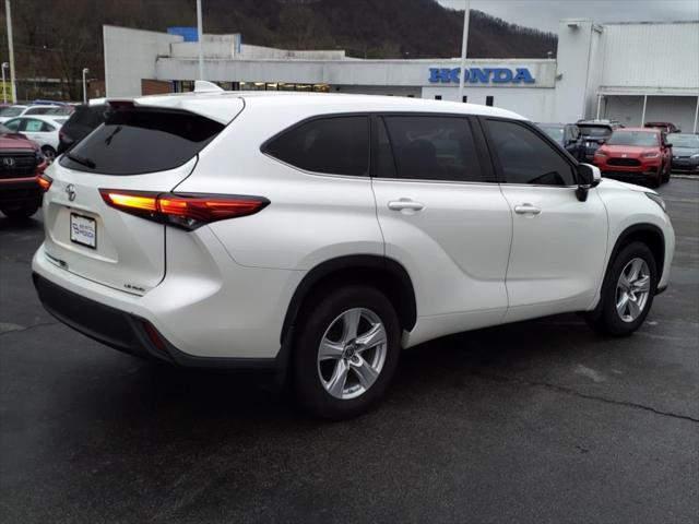 used 2021 Toyota Highlander car, priced at $29,416