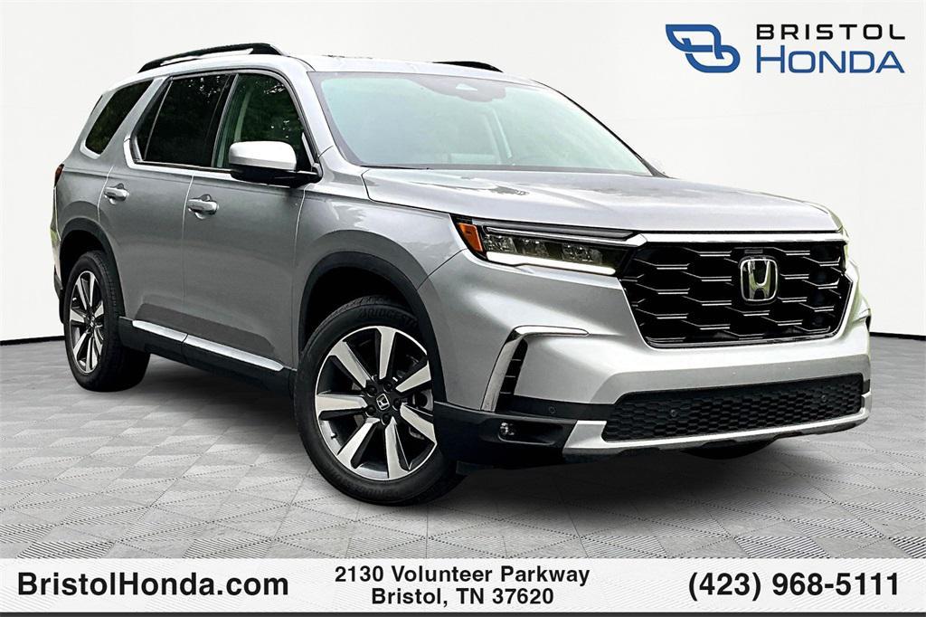 new 2025 Honda Pilot car