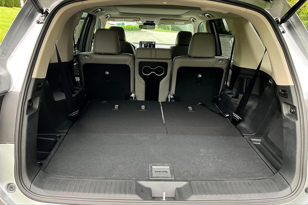 new 2025 Honda Pilot car