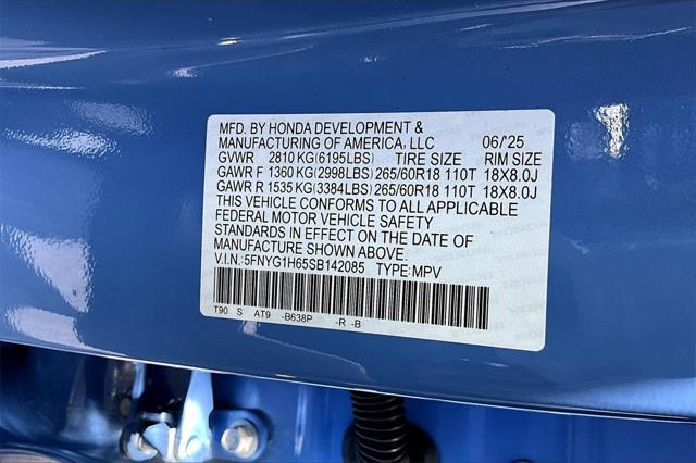 new 2025 Honda Pilot car, priced at $51,785