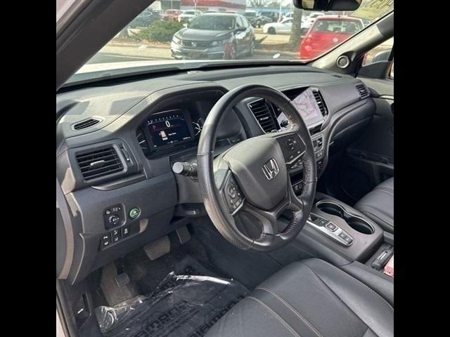 used 2023 Honda Passport car, priced at $35,791