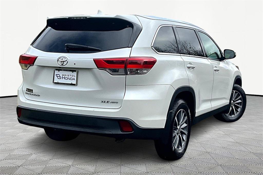 used 2019 Toyota Highlander car, priced at $28,831