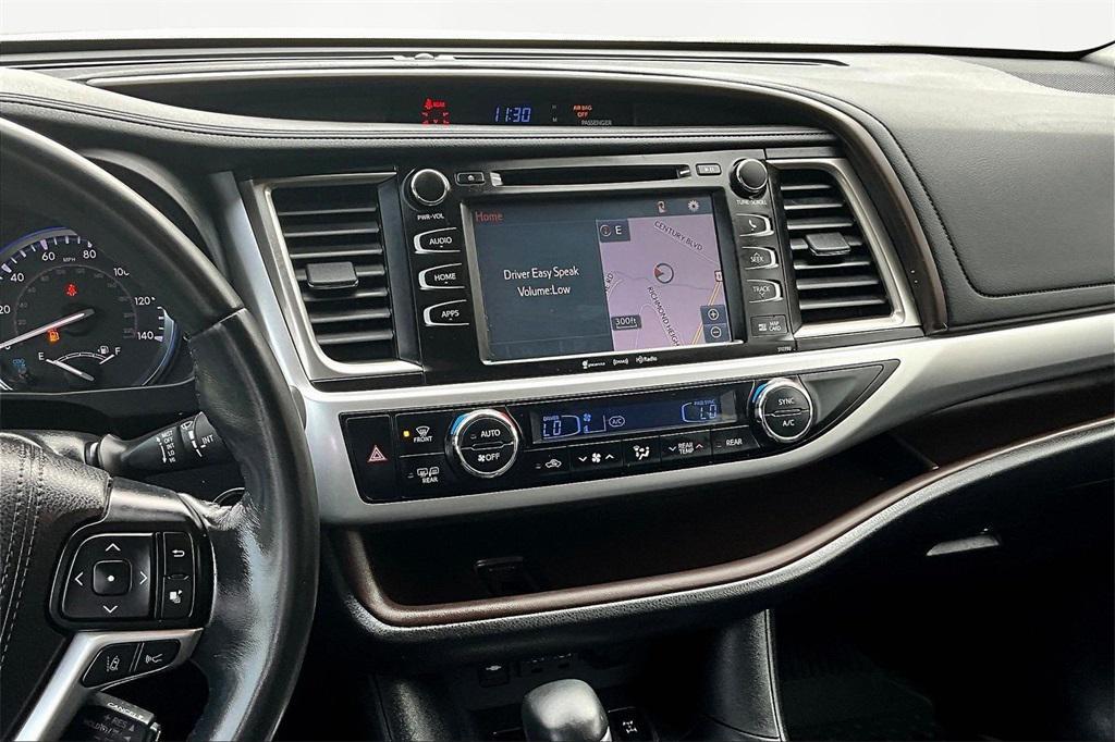 used 2019 Toyota Highlander car, priced at $28,831