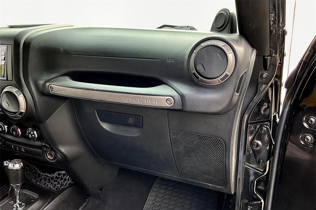 used 2013 Jeep Wrangler Unlimited car, priced at $15,980