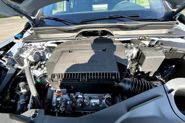 new 2025 Honda Pilot car, priced at $44,205