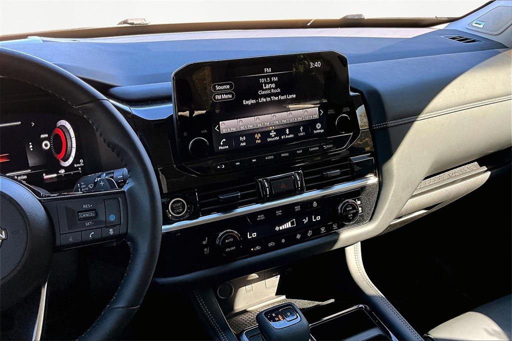 used 2024 Nissan Pathfinder car, priced at $39,869