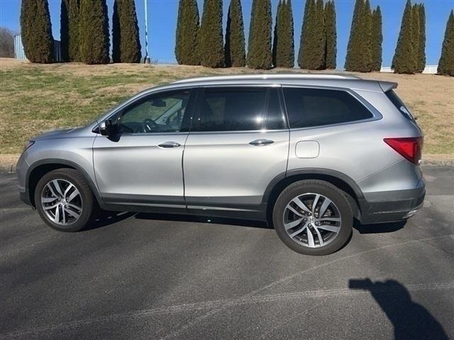 used 2017 Honda Pilot car, priced at $25,571