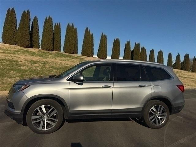 used 2017 Honda Pilot car, priced at $25,571