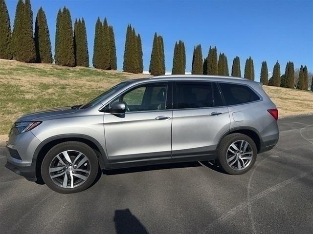 used 2017 Honda Pilot car, priced at $25,571