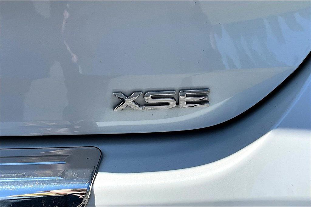 used 2024 Toyota Highlander car, priced at $39,876