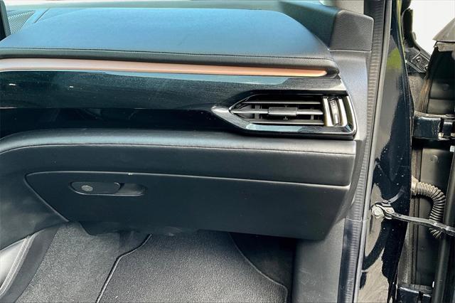 used 2022 Acura MDX car, priced at $37,771