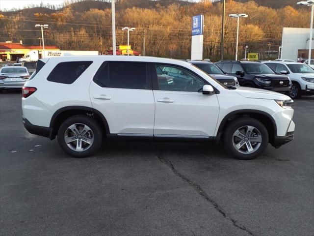 new 2025 Honda Pilot car, priced at $48,180