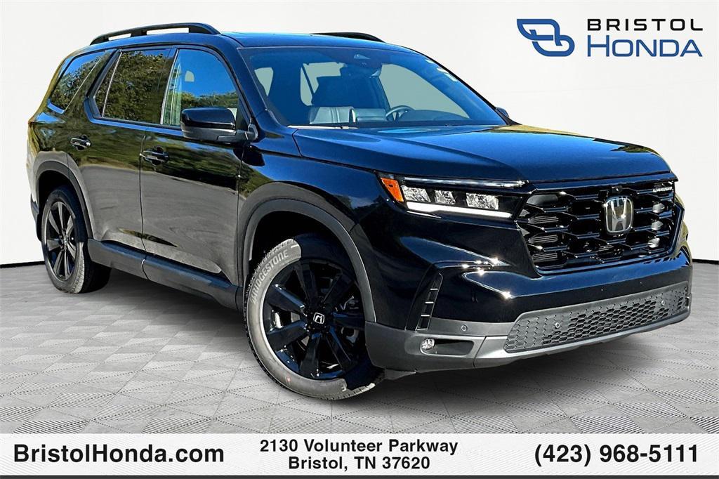 new 2025 Honda Pilot car, priced at $56,075