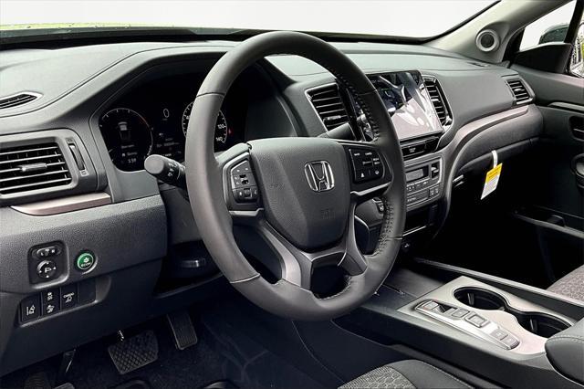 new 2025 Honda Ridgeline car, priced at $41,600
